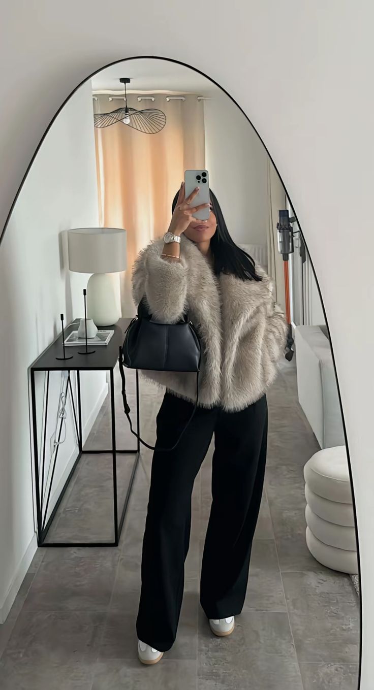 VIRAL FAUX FUR JACKET