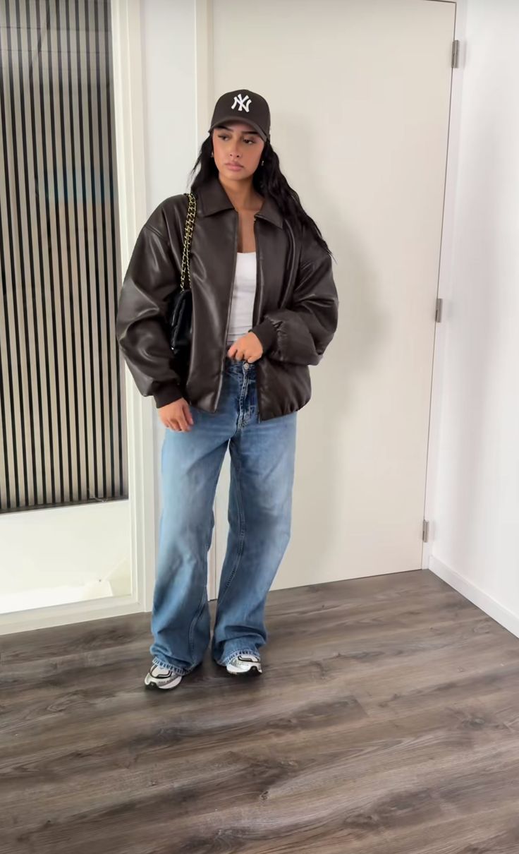 CASUAL LEATHER JACKET